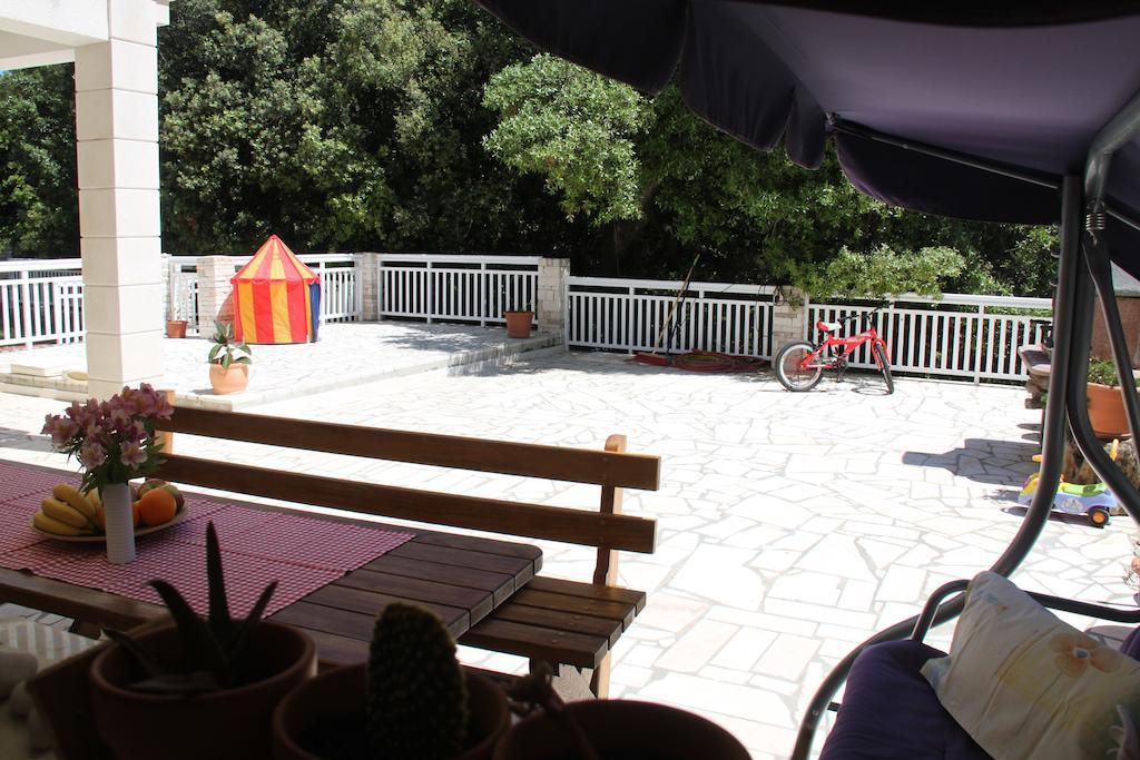 Apartments Maricevic Korcula Town Room photo