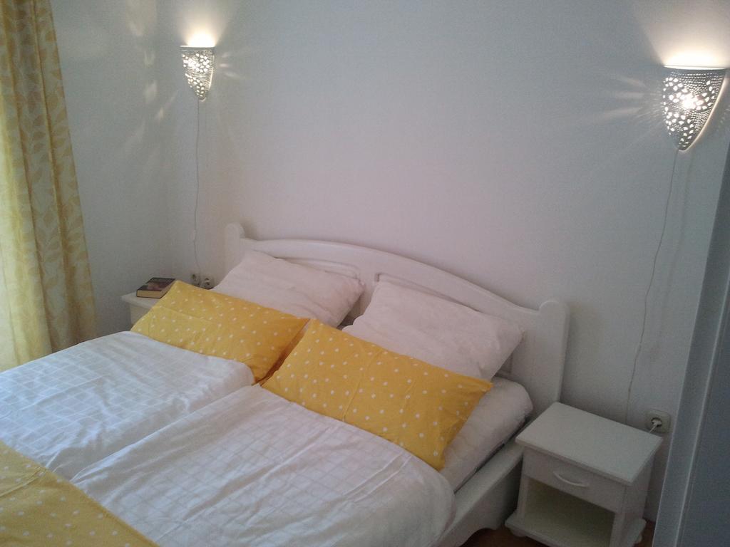 Apartments Maricevic Korcula Town Room photo